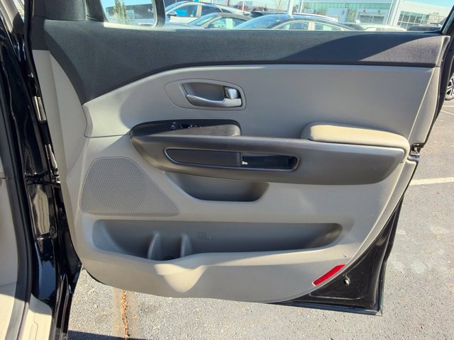 Used 2020 Kia Sedona EX FWD image 31