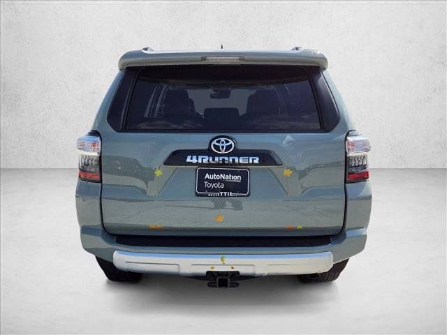 Used 2023 Toyota 4Runner TRD Off-Road Premium w/ Off Road Premium Plus Package AWD/4WD image 6