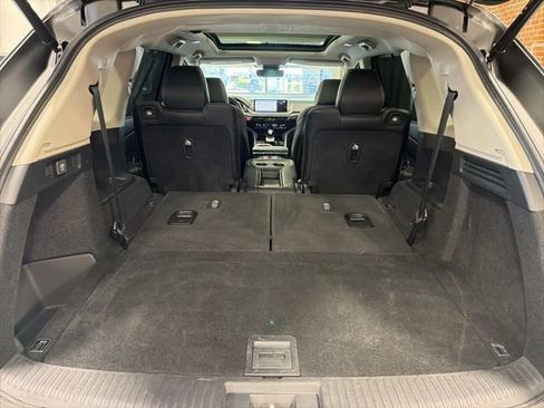 Used 2023 Acura MDX SH-AWD w/ Technology Package image 37