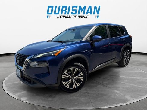 Used 2023 Nissan Rogue SV AWD/4WD image 2