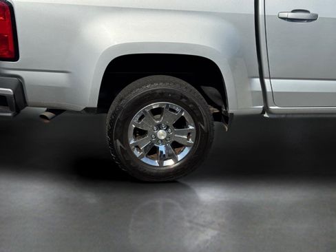 Used 2017 Chevrolet Colorado LT w/ LT Convenience Package AWD/4WD image 14