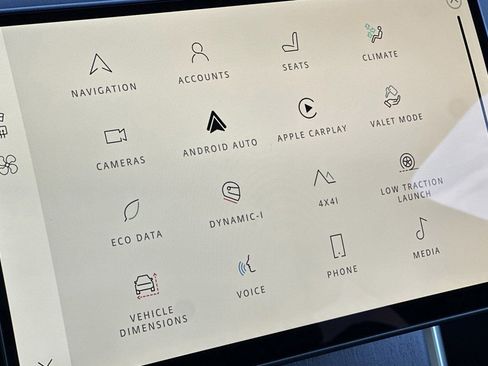 New 2026 Land Rover Range Rover SE AWD/4WD image 25
