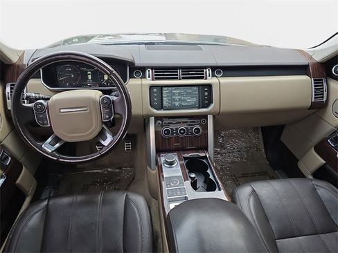 Used 2015 Land Rover Range Rover Supercharged image 10