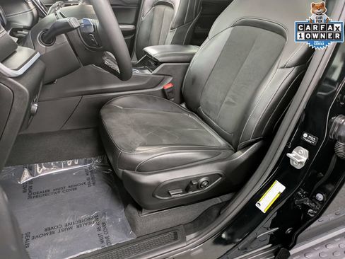 Used 2025 Jeep Grand Cherokee Altitude AWD/4WD image 11