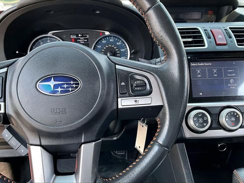 Used 2016 Subaru Crosstrek 2.0i Premium AWD/4WD image 24