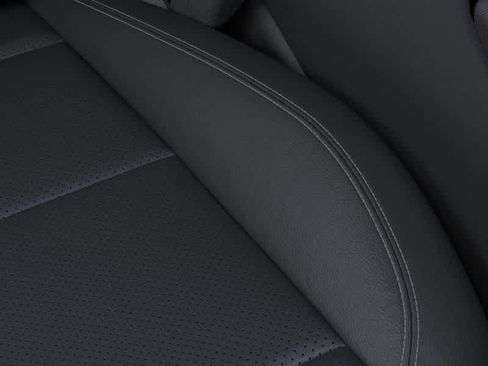 New 2025 Chevrolet Equinox EV LT image 21