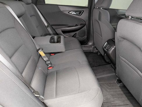 Certified 2022 Chevrolet Malibu LT FWD image 38