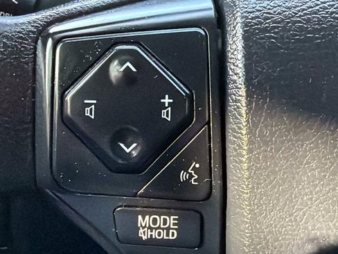 Used 2019 Toyota Tacoma SR RWD image 15