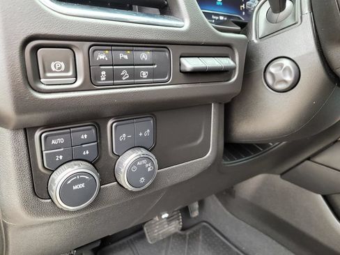 Used 2023 Chevrolet Tahoe High Country AWD/4WD image 21