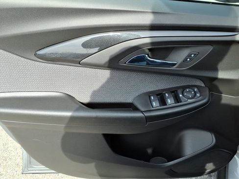 Used 2023 Chevrolet TrailBlazer LS image 15