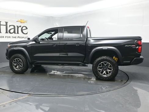 New 2026 Chevrolet Colorado ZR2 w/ Off-Road Front Bumper Package AWD/4WD image 30