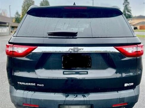 Used 2018 Chevrolet Traverse LS AWD/4WD image 6