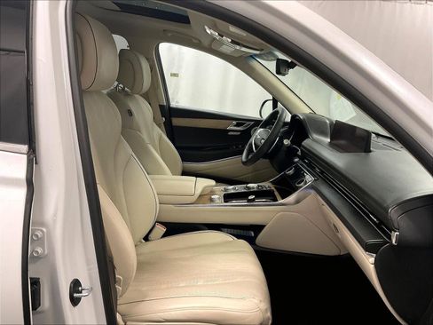 Used 2023 Genesis GV80 3.5T Advanced + image 11