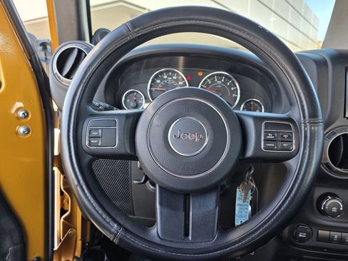 Used 2014 Jeep Wrangler Unlimited Sport image 18