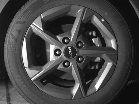 Used 2025 Kia K4 FWD image 13