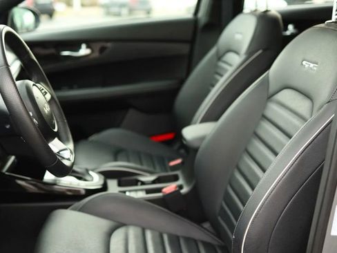 Used 2024 Kia Forte GT-Line w/ GT-Line Premium Package image 15