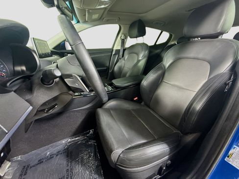 Used 2019 Kia Stinger w/ Sun & Sound Package image 22