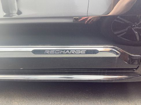 Certified 2023 Volvo XC90 T8 Plus image 7