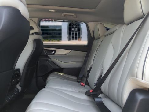 Used 2023 Acura MDX SH-AWD w/ Advance Package image 27
