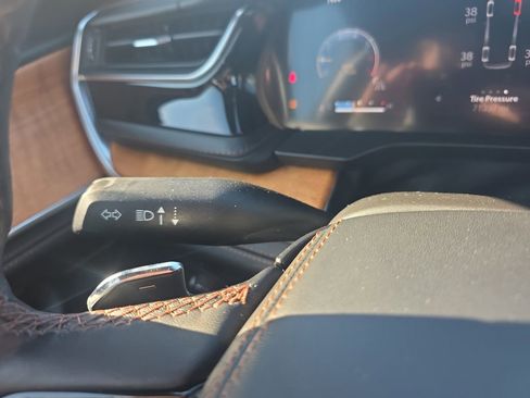 Used 2022 Jeep Grand Cherokee Summit image 39