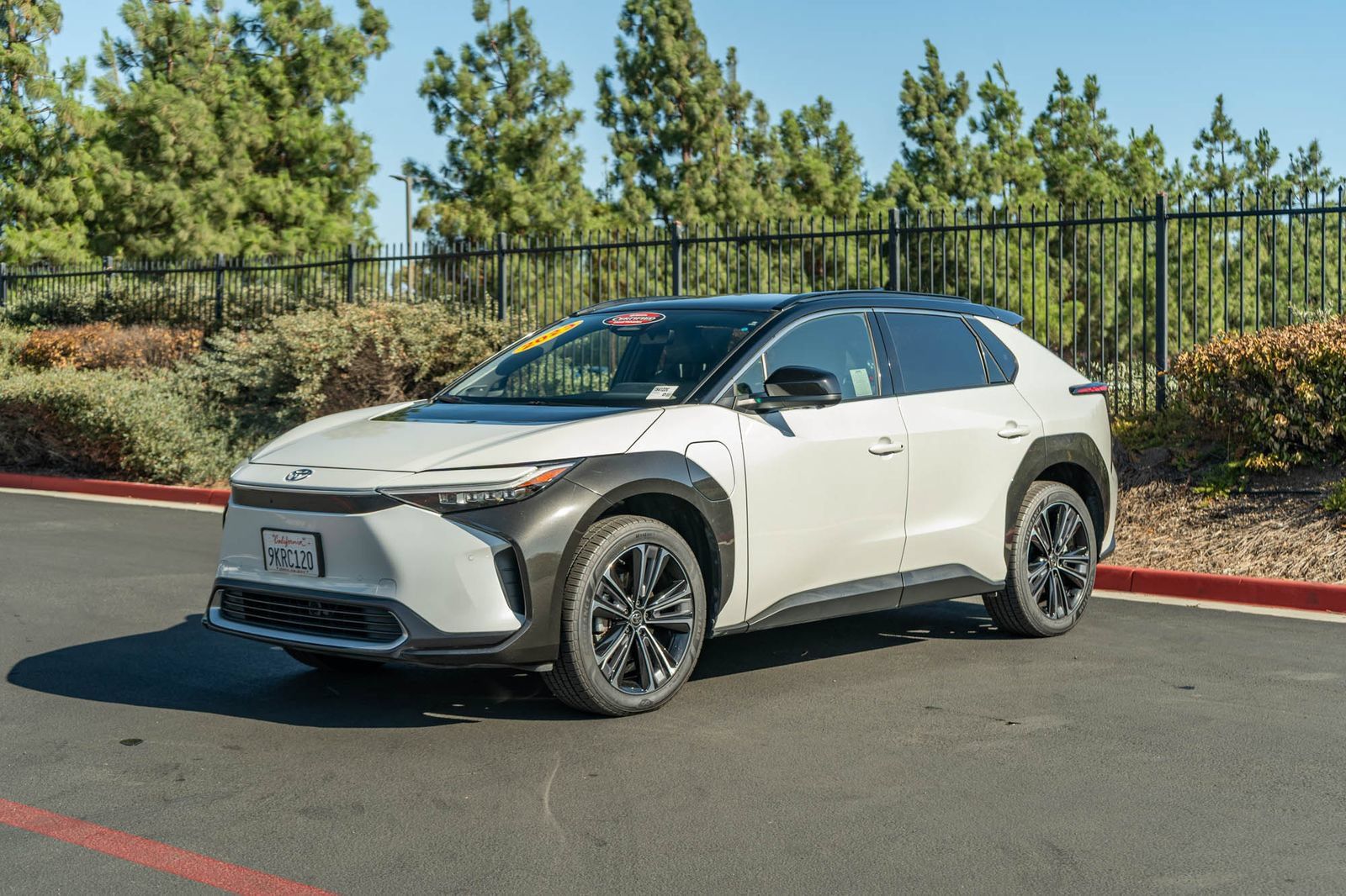 Certified 2023 Toyota bZ4X AWD w/ Weather Package image 3