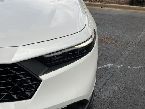 Used 2025 Honda Accord LX image 5