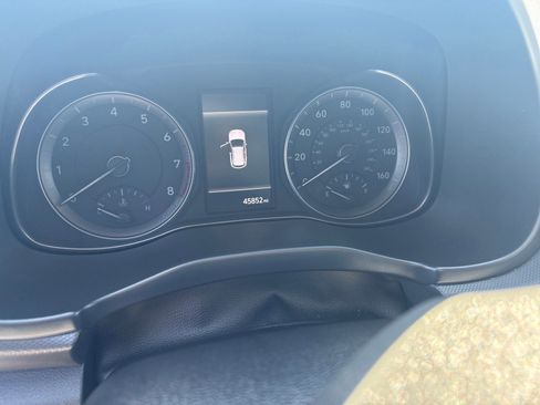 Used 2023 Hyundai Kona SEL w/ Cargo Package image 6