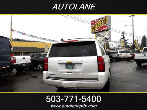 Used 2016 Chevrolet Suburban LTZ image 6
