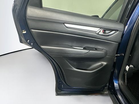Used 2021 MAZDA CX-5 Touring FWD image 32