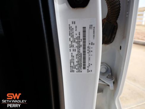 Used 2023 Ford F250 Platinum w/ FX4 Off-Road Package image 26