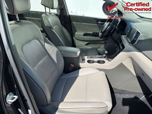 Used 2018 Kia Sportage SX FWD image 31
