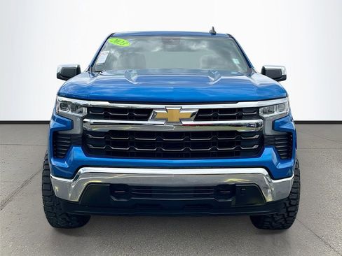 Used 2023 Chevrolet Silverado 1500 LT AWD/4WD image 2