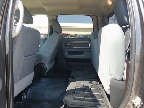 Used 2018 RAM 2500 Big Horn AWD/4WD image 28