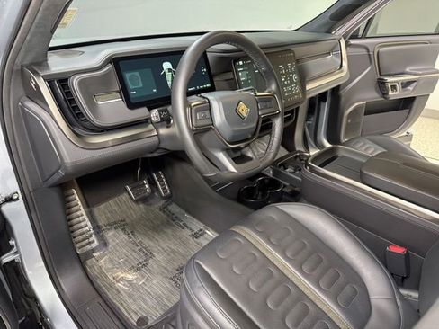 Used 2023 Rivian R1S Adventure AWD/4WD image 14