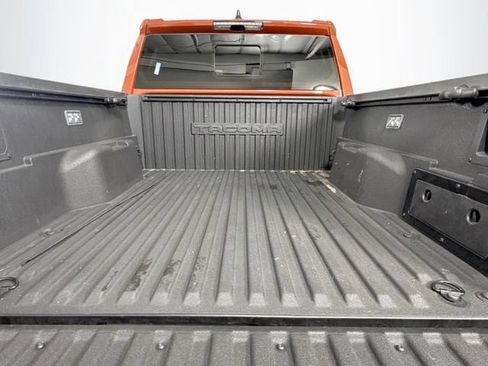 Certified 2025 Toyota Tacoma TRD Off-Road w/ TRD Off Road Upgrade Package AWD/4WD image 26
