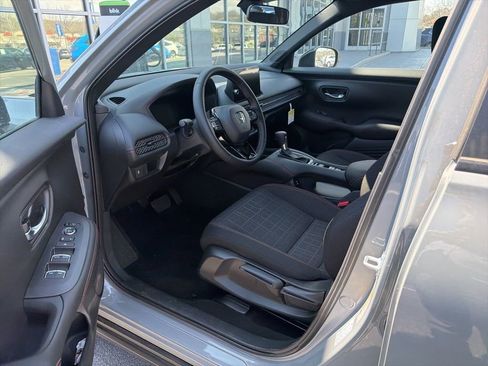 Used 2026 Honda HR-V Sport image 11