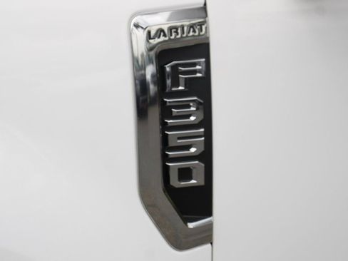Used 2021 Ford F350 Lariat w/ Lariat Ultimate Package AWD/4WD image 53