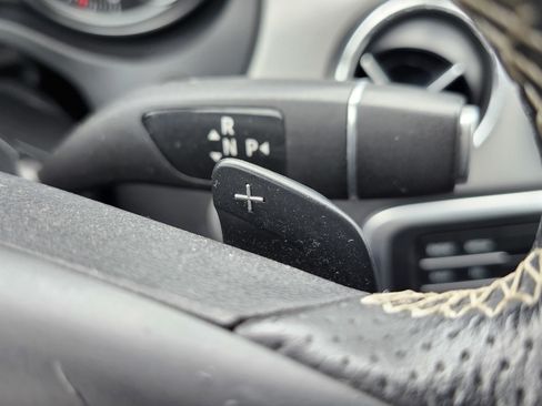 Used 2018 Mercedes-Benz CLA 250 4MATIC image 10