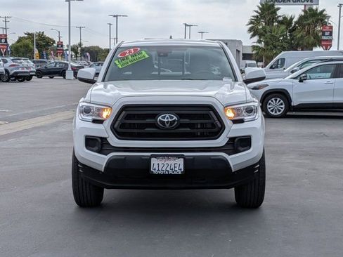 Used 2023 Toyota Tacoma SR RWD image 2
