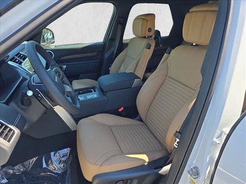 New 2026 Land Rover Discovery Dynamic SE AWD/4WD image 15