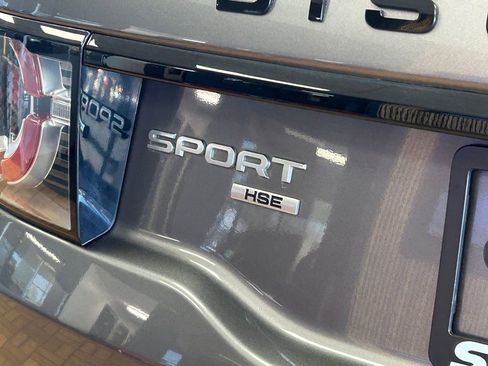 Used 2017 Land Rover Discovery Sport HSE image 16