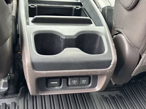Used 2019 Honda Odyssey Elite image 14