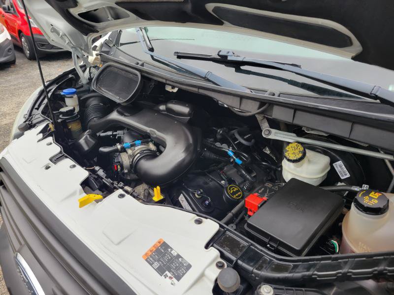 Used 2016 Ford Transit 150 XL RWD image 58