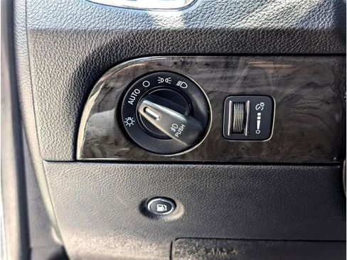 Used 2015 Dodge Durango Limited w/ Premium Group image 21