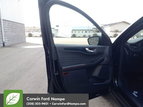 New 2026 Ford Escape ST-Line w/ Tech Pack #1 image 10