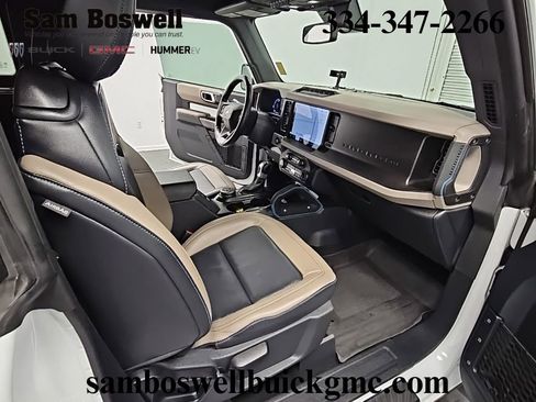 Used 2022 Ford Bronco Wildtrak image 34