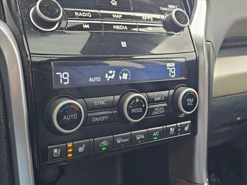 Used 2022 Subaru Ascent Touring image 27
