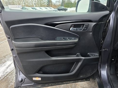 Used 2022 Honda Pilot Elite image 29