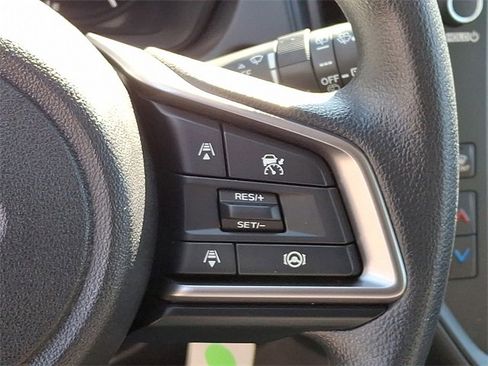 Certified 2025 Subaru Impreza 2.0i image 19