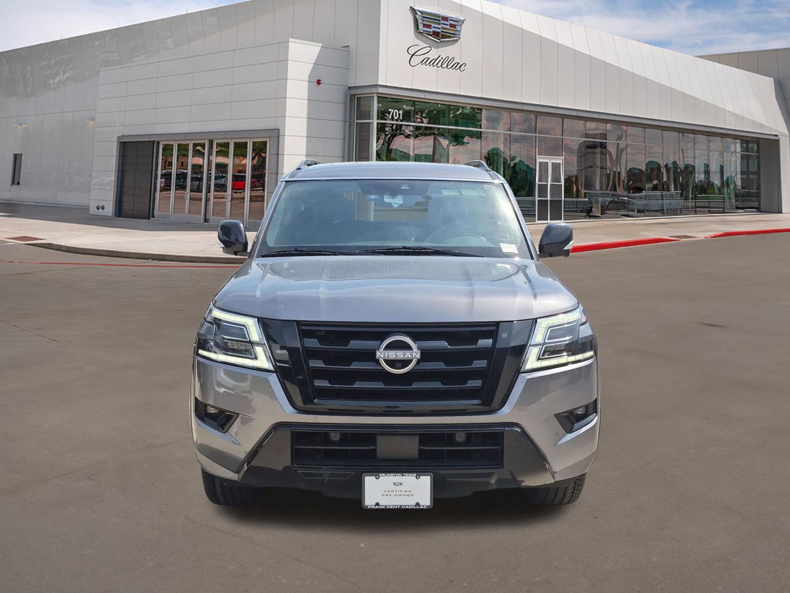 Used 2023 Nissan Armada SL w/ Midnight Edition Package RWD image 2